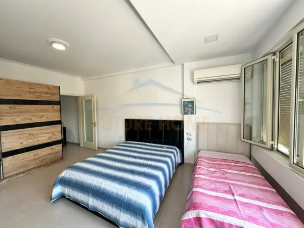 Tirane, shitet apartament 2+1+Ballkon Kati 8, 98 m² 205.000 € (ALIDEMI)