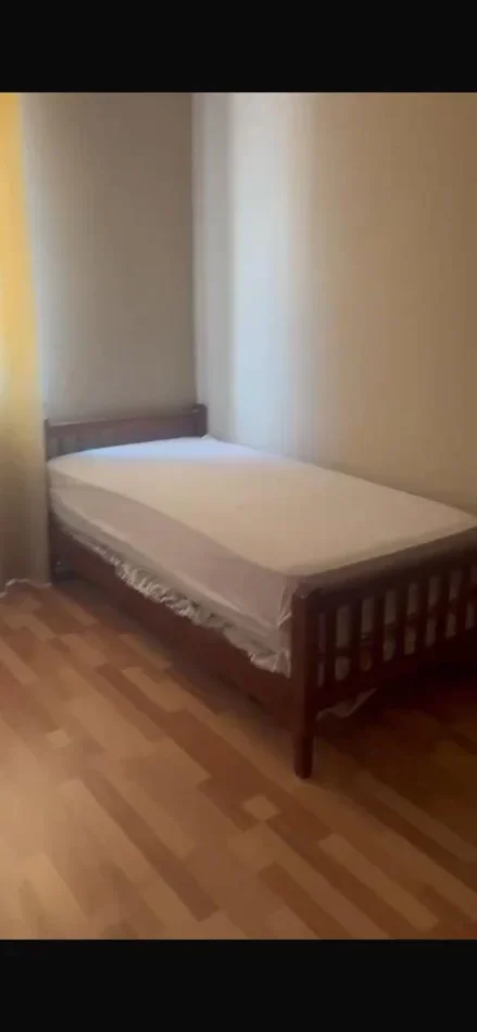 Tirane, jepet me qera apartament 2+1 Kati 8, 115 m² 550 € (Astir)