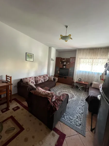 Tirane, shitet apartament 2+1 Kati 1, 89 m² 145.000 € (Rruga 5 Maj)