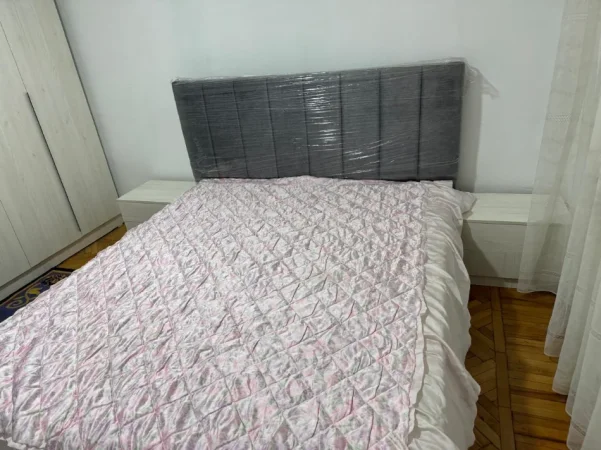 🏠 Jepet me Qera  Apartament 2+1 tek Bkt ne Ali Dem 550 €  (Fusha  ne Ali Dem )
