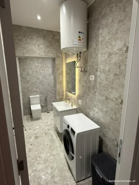 Tirane, jepet me qera apartament 1+1 Kati 3, 65 m² 430 € (Qytet Studenti)