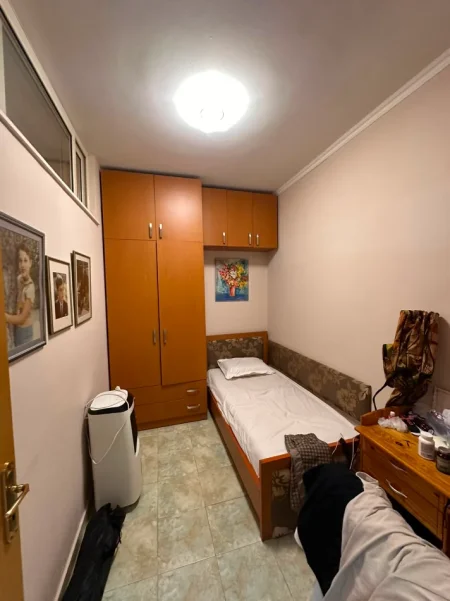 Tirane, shitet apartament 3+1+Aneks+Ballkon Kati 3, 98 m² 150.000 € (Yzberisht)