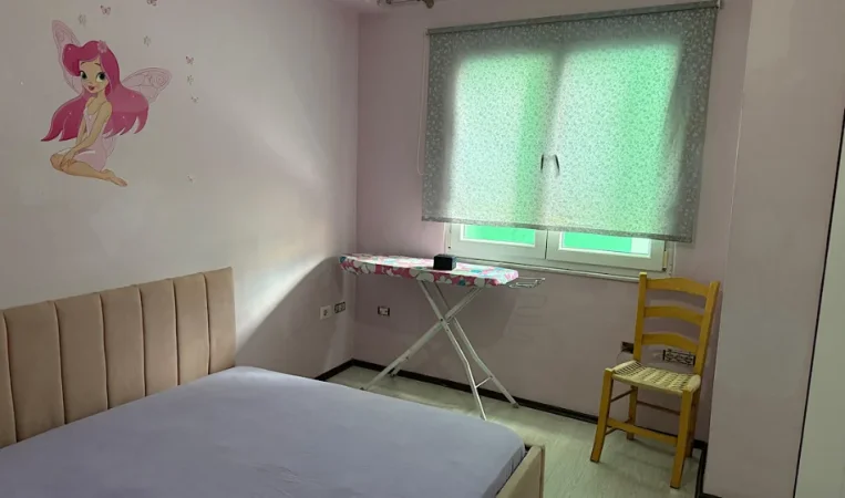 Tirane, jepet me qera apartament 2+1 Kati 5, 95 m² 750 € 