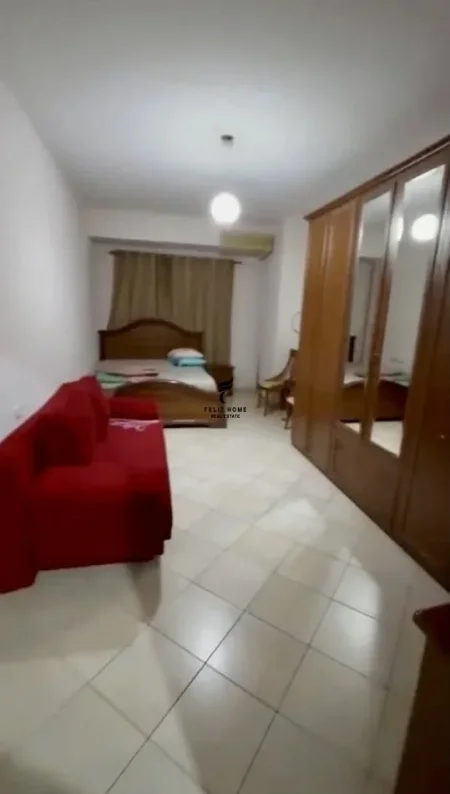 Tirane, jepet me qera apartament 2+1 Kati 2, 100 m² 500 € (YZBERISHT)