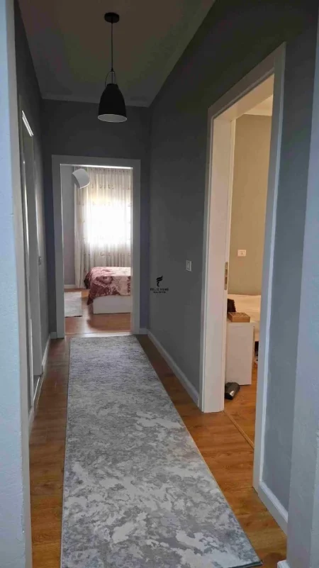 Tirane, jepet me qera apartament 2+1 Kati 2, 120 m² 750 € (DON BOSKO)