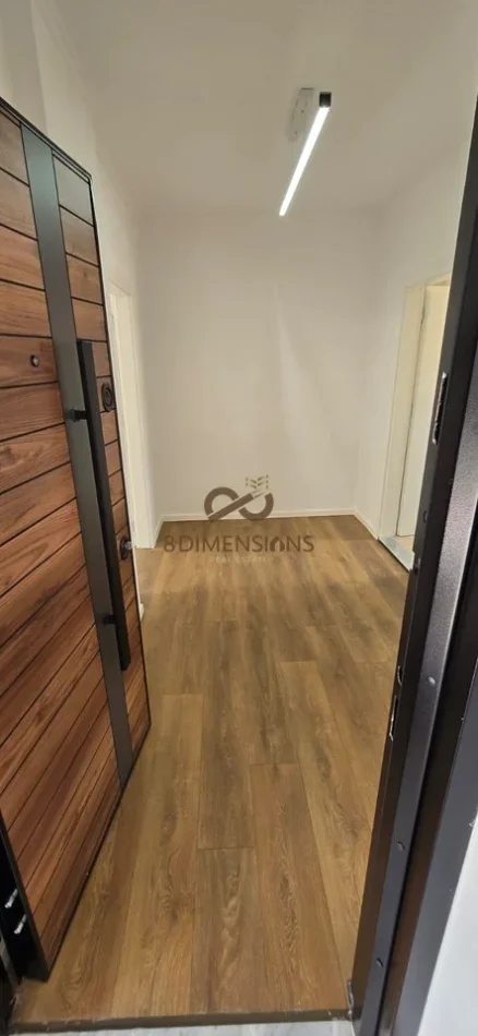 Shitet Apartament 1+1 perballe Delijorgjit (D8141Z-26)