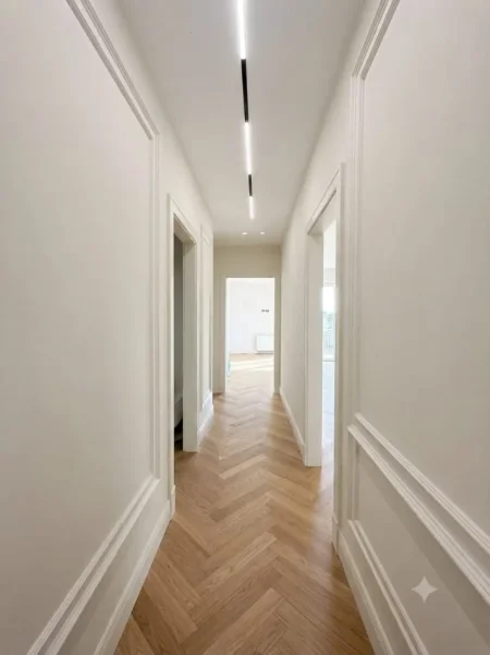 Shqiperi, shes  apartament , 1+1+Ballkon Kati 4 te 21 Dhjetori, SHITEN DIREKT NGA PRONARI