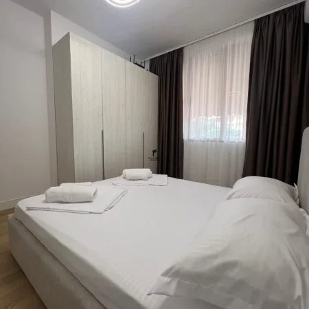 Tirane, jepet me qera apartament 1+1 Kati 1, 70 m² 650 € (MYSLYM SHYRI)