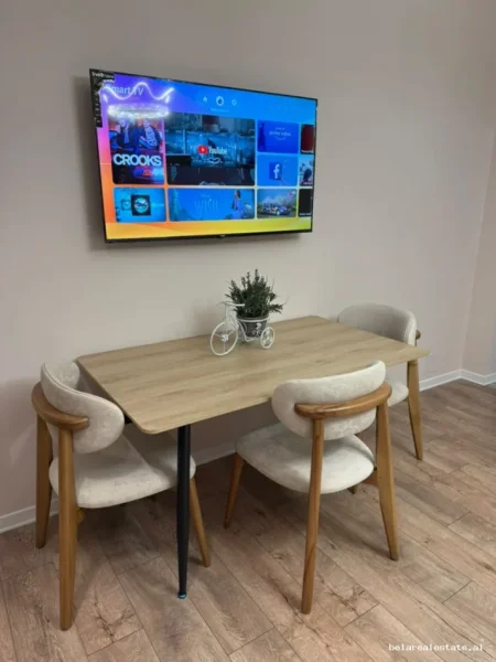 Tirane, jepet me qera Vile 1+1+Ballkon Kati 3, 65 m² 430 € (Qytet Studenti)