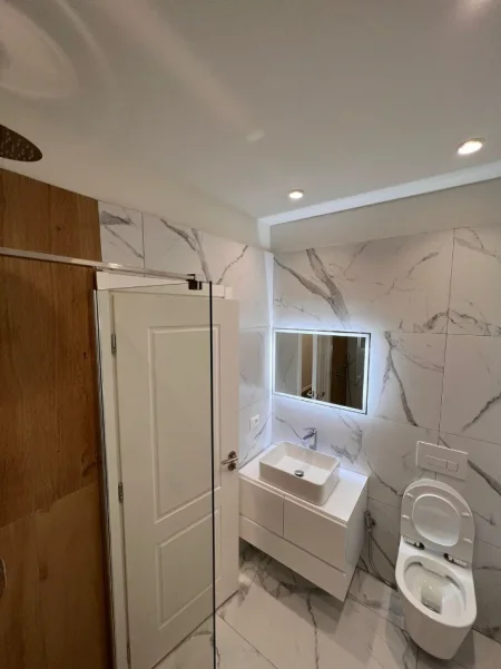 Liqeni i Thate, Apartament 1+1 per Qira - 50000 Lek