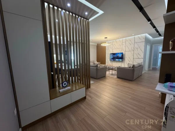 Tirane, shitet apartament 2+1+Ballkon Kati 3, 133 m² 330.000 € (liqeni i thate)