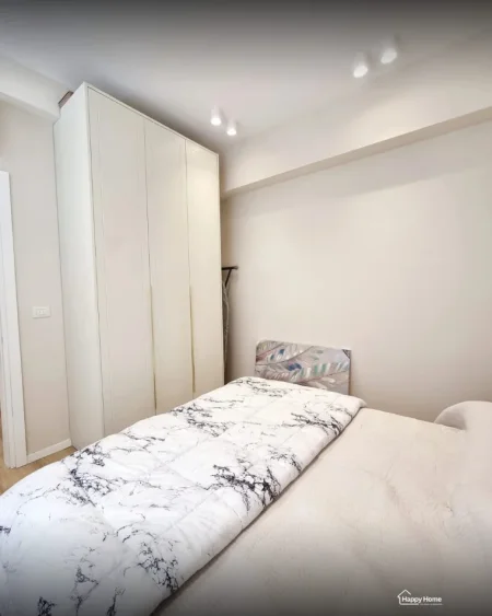 Tirane, jepet me qera apartament 1+1+Ballkon Kati 1, 50 m² 500 € 