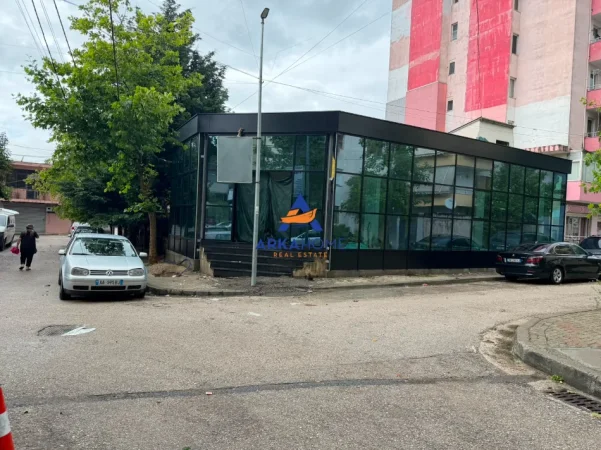 Fushe Kruje, jepet me qera Kati 0, 140 m² 1.072 €