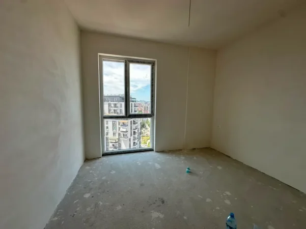 Tirane, shitet apartament 2+1+Ballkon Kati 9, 90 m² 170.000 € (Rruga Andrea Kushi)