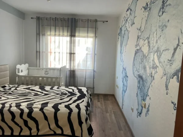 Tirane, jepet me qera apartament 1+1+Ballkon Kati 5, 70 m² 550 € Astir