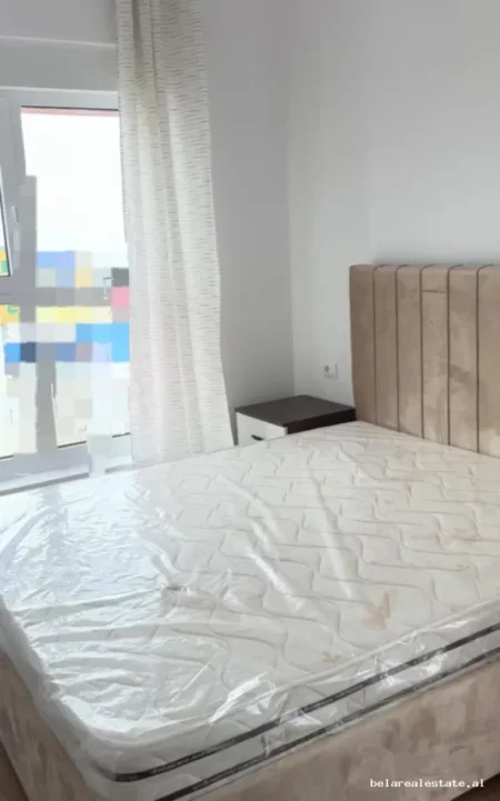 Tirane, jepet me qera apartament 2+1+Ballkon Kati 8, 73 m² 580 € (Ali demi)