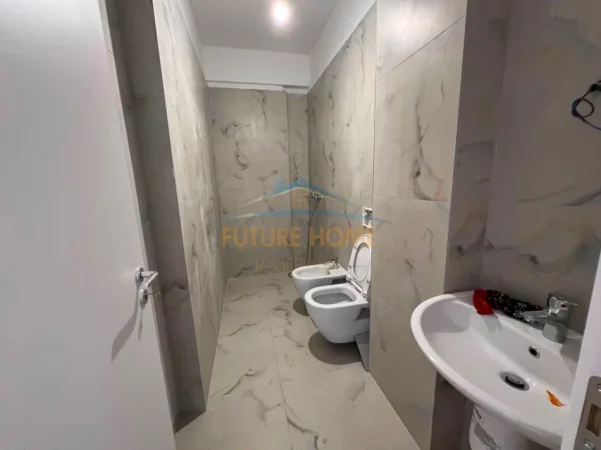 Qera Apartament 2+1+2 , Rruga Dritan Hoxha,Tiranë 0696069906