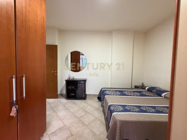 Tirane, shitet apartament 2+1 Kati 1, 97 m² 285.000 € (prane rruge kosovareve)