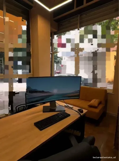 Tirane, shitet zyre Kati 0, 15 m² (Siri Kodra)
