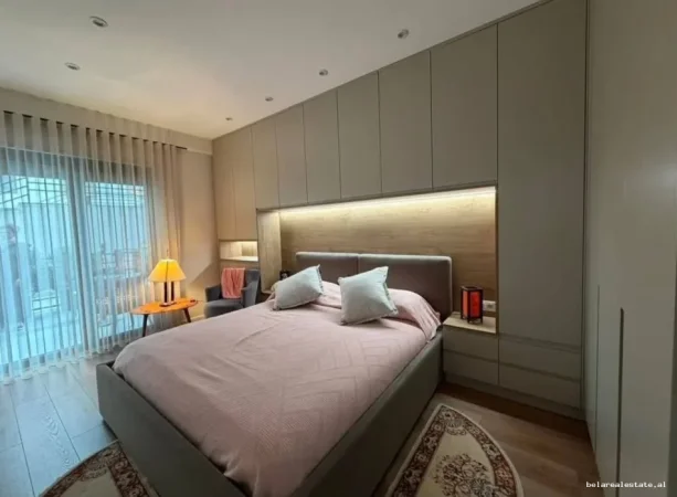 Tirane, jepet me qera apartament 1+1+Ballkon Kati 1, 52 m² 735 € (Kodra e Diellit)