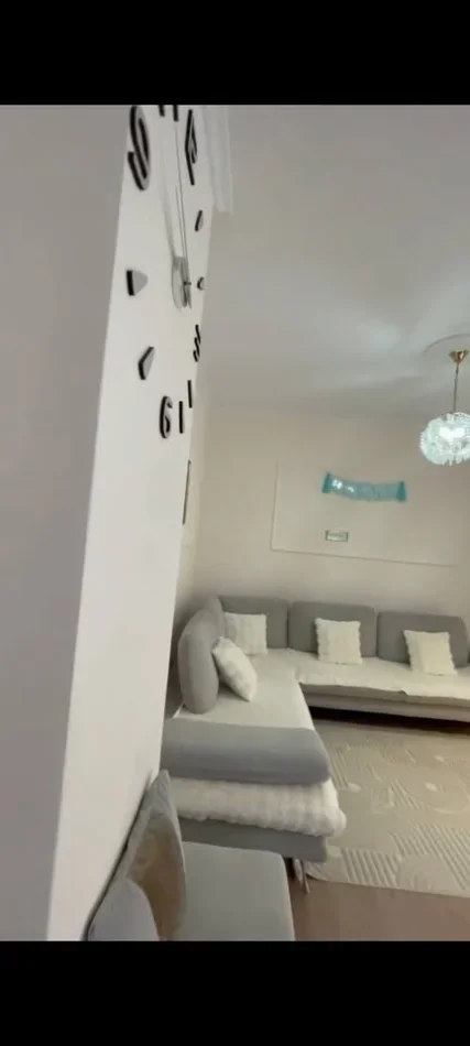 Tirane, shitet apartament 1+1 Kati 2, 139 m² 85.000 € (ulliri)