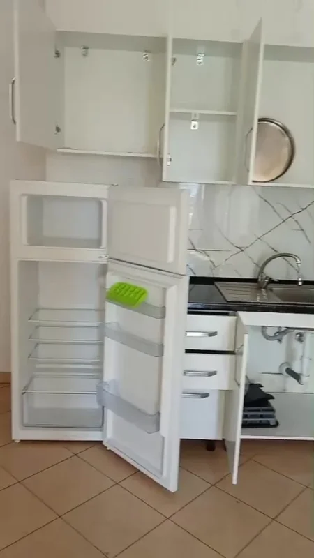 Tirane, jepet me qera apartament 2+1 Kati 7, 75 m² 400 € (Kamez Junction)