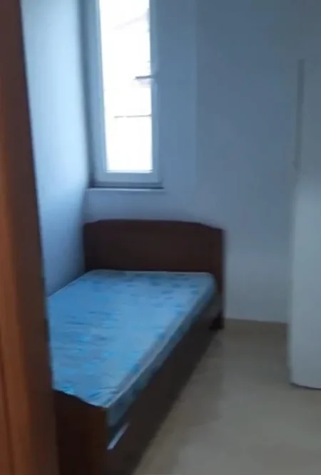 Tirane, jepet me qera apartament 2+1 Kati 3, 70 m² 500 € (Liqeni i Thatë)