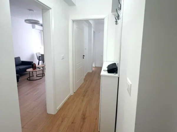 Tirane, jepet me qera apartament 1+1+Ballkon , 100 m² 600 €