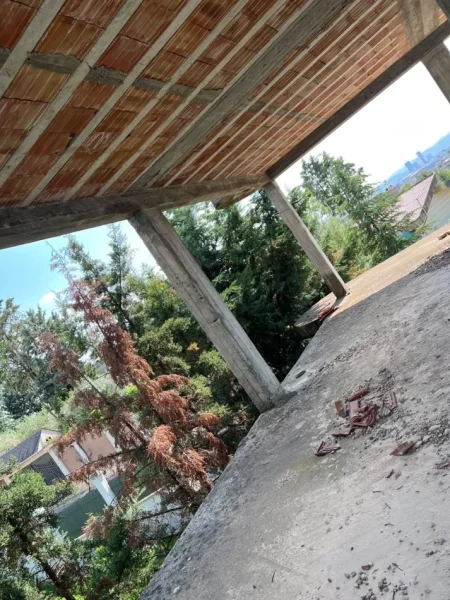Tirane, shitet apartament 3+1 Kati 1, 577 m² 677.000 € (Rruga Dalip Topi)