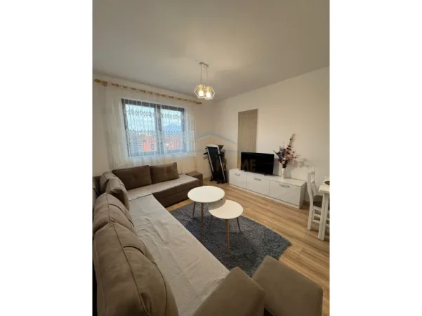 Tirane, jepet me qera apartament 1+1+Ballkon Kati 7, 65 m² 520 € (Rezidenca Future Home)