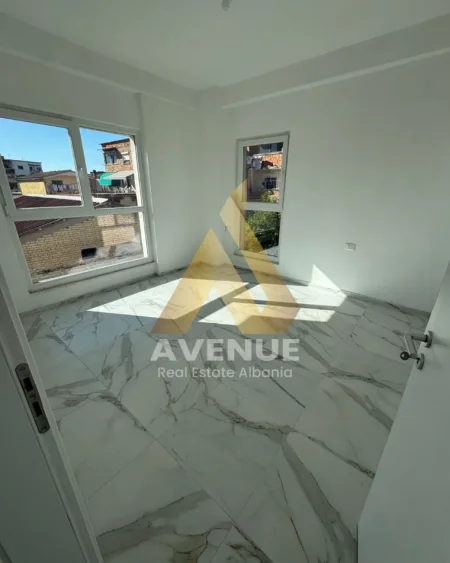Tirane, jepet me qera apartament 1+1 Kati 1, 65 m² 550 € (Rruga Dritan Hoxha)