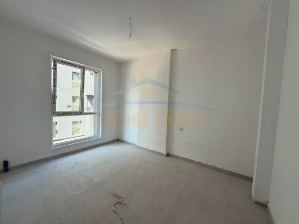 Tirane, shitet apartament 1+1+Aneks+Ballkon Kati 3, 56 m² 119.000 € (ISH PARKU)