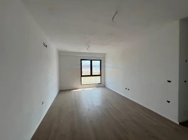 Tirane, shitet apartament 1+1+Aneks+Ballkon Kati 3, 66 m² 198.000 € (KOMPLEKSI NOVUS BULEVARDI I RI)