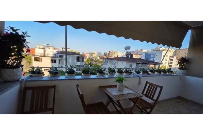Durres, shitet apartament 1+1+Ballkon Kati 2, 68 m² 129.000 € (Rrota Kuqe Durres)