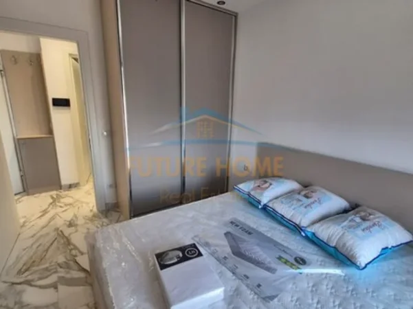 Tirane, jepet me qera apartament 1+1 Kati 7, 56 m² 80.000 € (Qender)