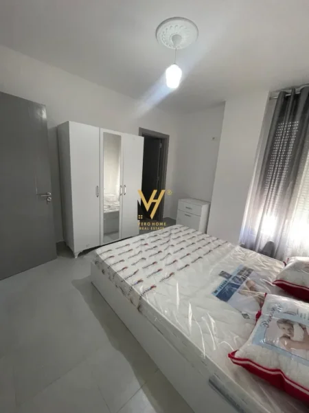 Tirane, jepet me qera apartament 2+1+Ballkon Kati 1, 100 m² 620 € (5 MAJI)