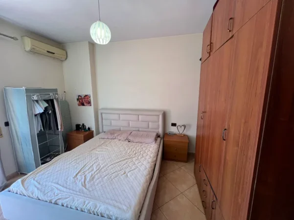 Tirane, shitet apartament 1+1+Ballkon Kati 5, 66 m² 160.000 € (Tefta tashko koco)