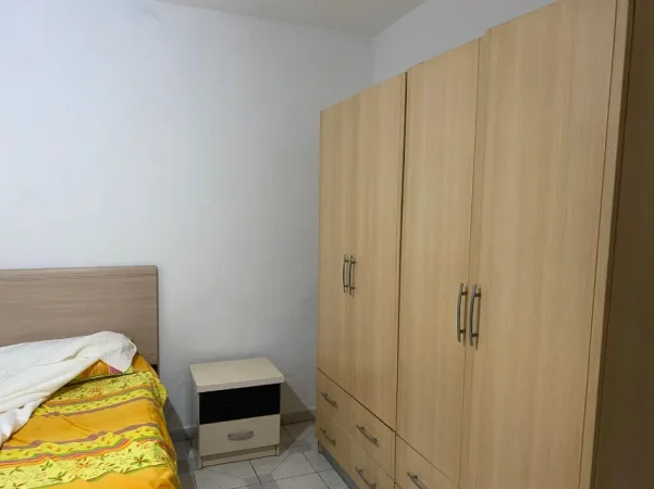 Tirane, jepet me qera apartament 1+1+Ballkon Kati 0, 68 m² 340 € (ne rrugen Besa Tirane)