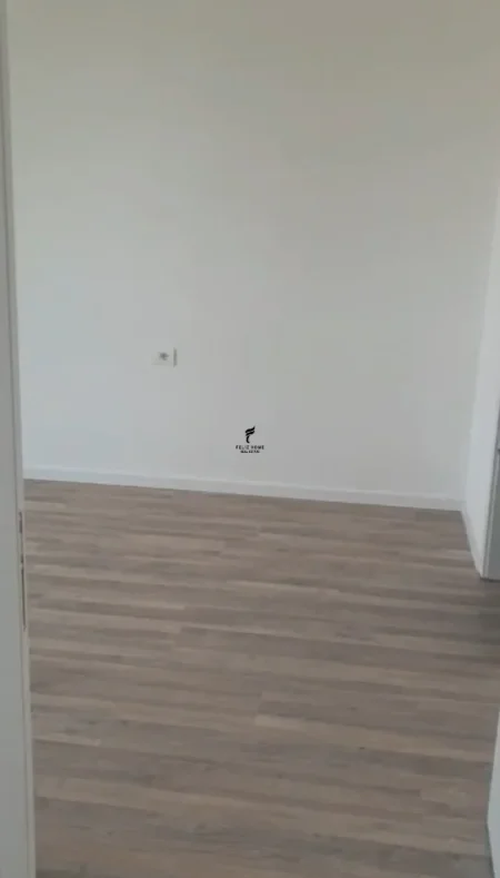 Tirane, jepet me qera apartament 2+1 Kati 3, 100 m² 500 € (5 MAJI)