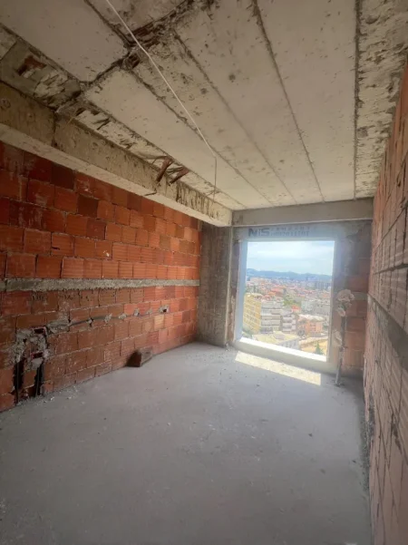 Tirane, shitet apartament 2+1+Aneks+Ballkon , 99 m² 153.170 € (Kompleksi Bengasi)