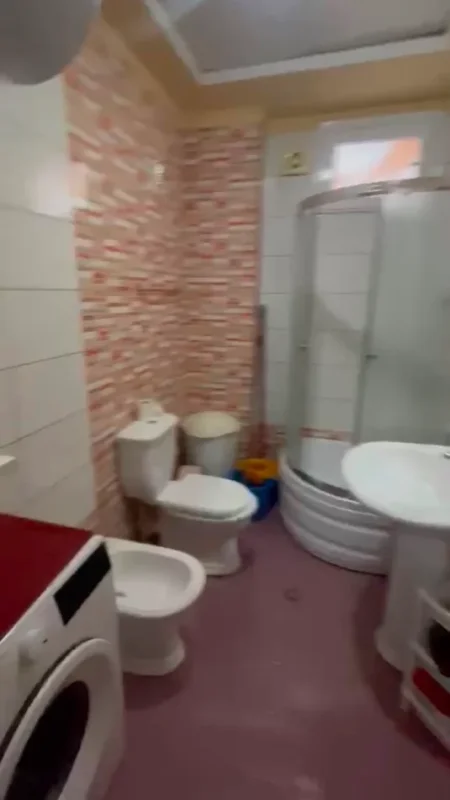 Tirane, jepet me qera apartament 1+1 Kati 5, 70 m² 500 € (Rruga Dritan Hoxha)