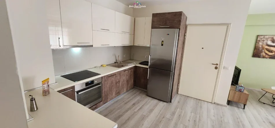 Tirane, jepet me qera apartament 2+1 Kati 4, 101 m² 700 € (Rruga Selite e Vjeter)