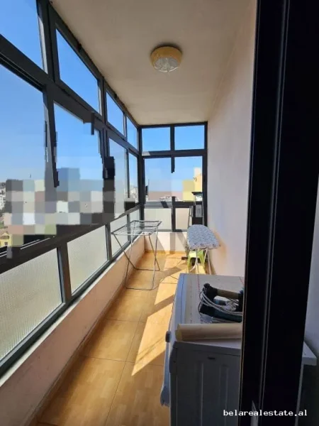 Tirane, jepet me qera apartament 2+1 Kati 7, 110 m² 640 € (rruga Gjon Buzuku)