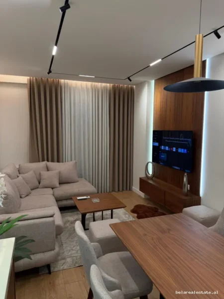 Tirane, jepet me qera apartament 1+1 Kati 3, 70 m² 690 € (rruga Stefan Shundi)