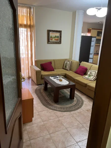 Tirane, jepet me qera apartament 1+1+Aneks+Ballkon Kati 5, 69 m² 600 € (Rruga Sulejman Delvina)