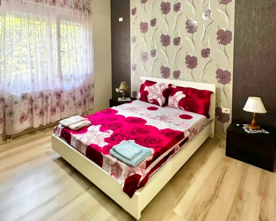 Pogradec, shitet apartament 3+1+Aneks+Ballkon Kati 2, 150 m² 185.000 € (Pranë Parkut të Drilonit)