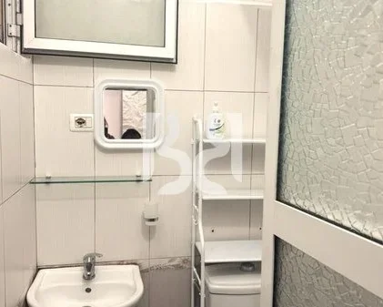 Tirane, jepet me qera garsonier Studio Kati 0, 26 m² 400 € 