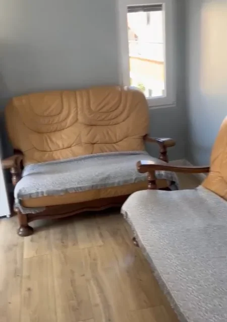 Tirane, jepet me qera apartament 1+1+Ballkon Kati 3, 60 m² 370 € (5 maj)