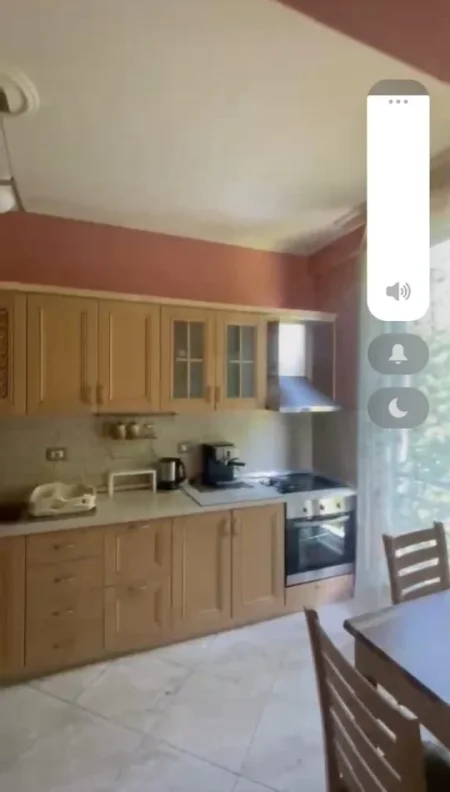 Tirane, jepet me qera apartament 1+1 Kati 4, 72 m² 500 € (Rruga e Durrësit)