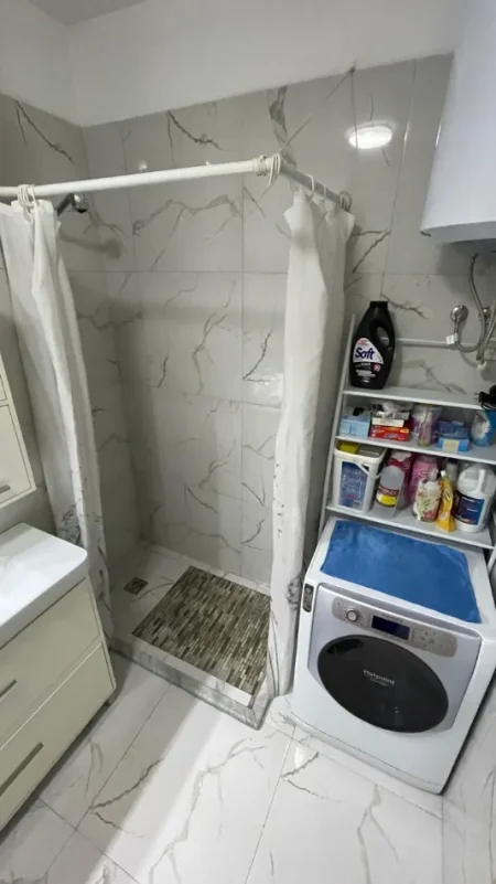 Tirane, jepet me qera apartament 2+1+Ballkon Kati 6, 106 m² 220.000 € (don Bosko)